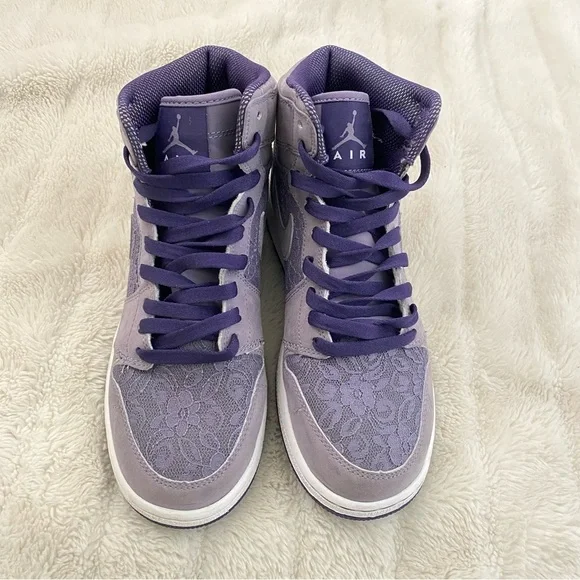 Air Jordan 1 Retro (GS) ‘Daybreak’ Nike Purple Lace Suede High-Top Sneakers 7Y - Picture 2 of 15
